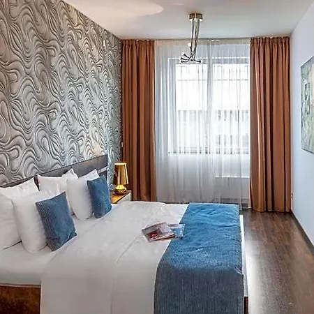 Vn3 Terraces By Adrez Aparthotel Prag