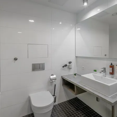 Vn3 Terraces By Adrez Aparthotel 4*